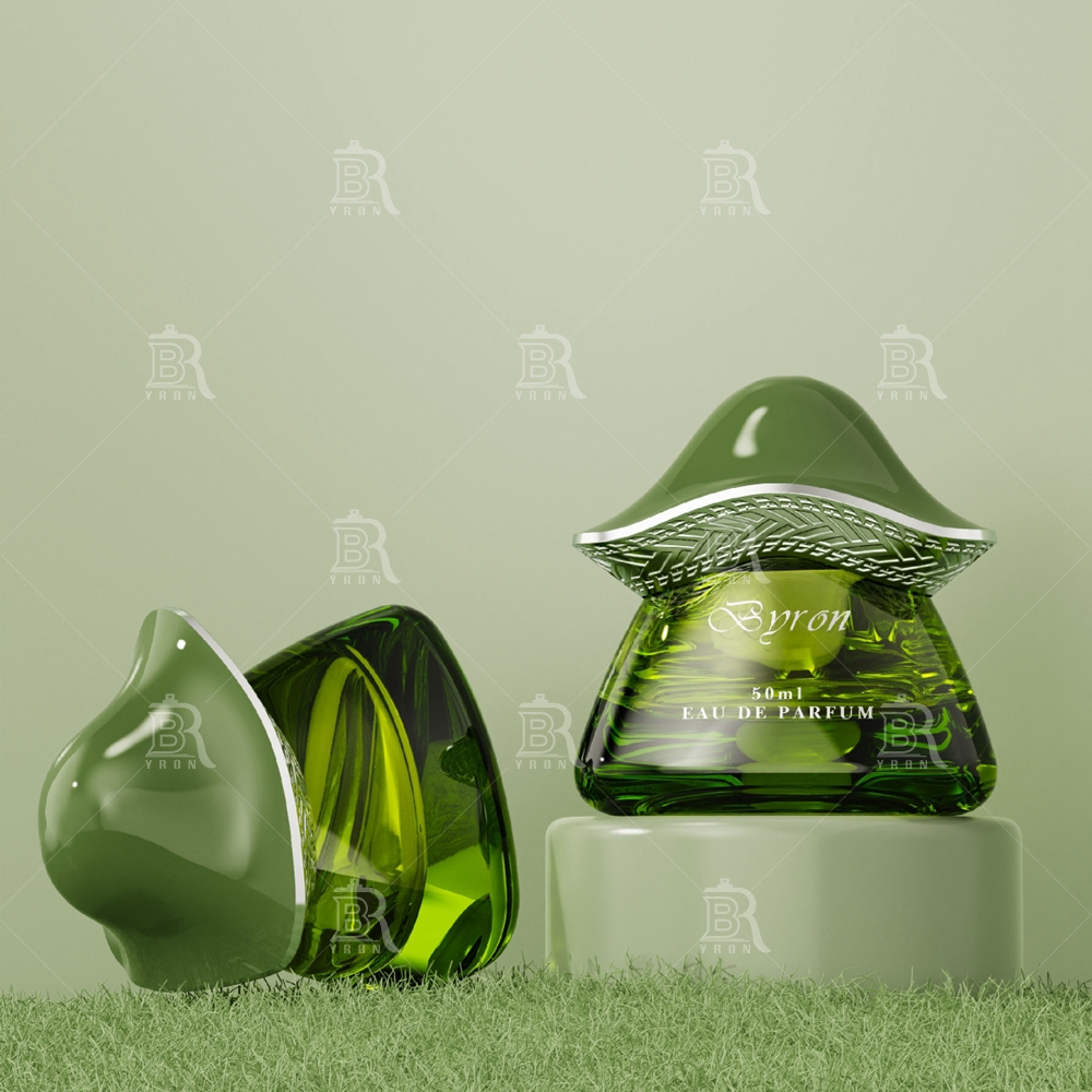 Byron 100ml Mushroom Cap Perfume Bottle &ndash; Whimsical Forest Fantasy Scent Container