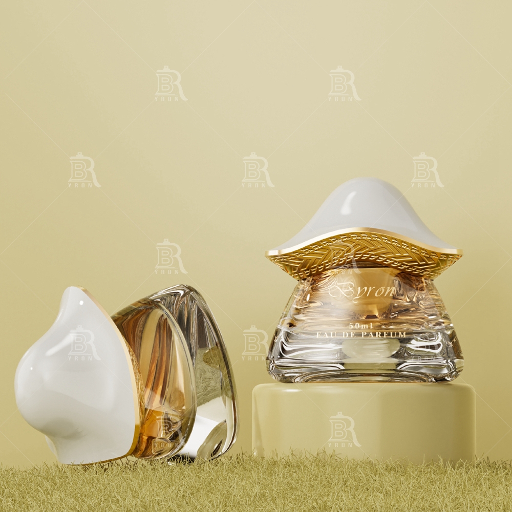 Byron 100ml Mushroom Cap Perfume Bottle &ndash; Whimsical Forest Fantasy Scent Container