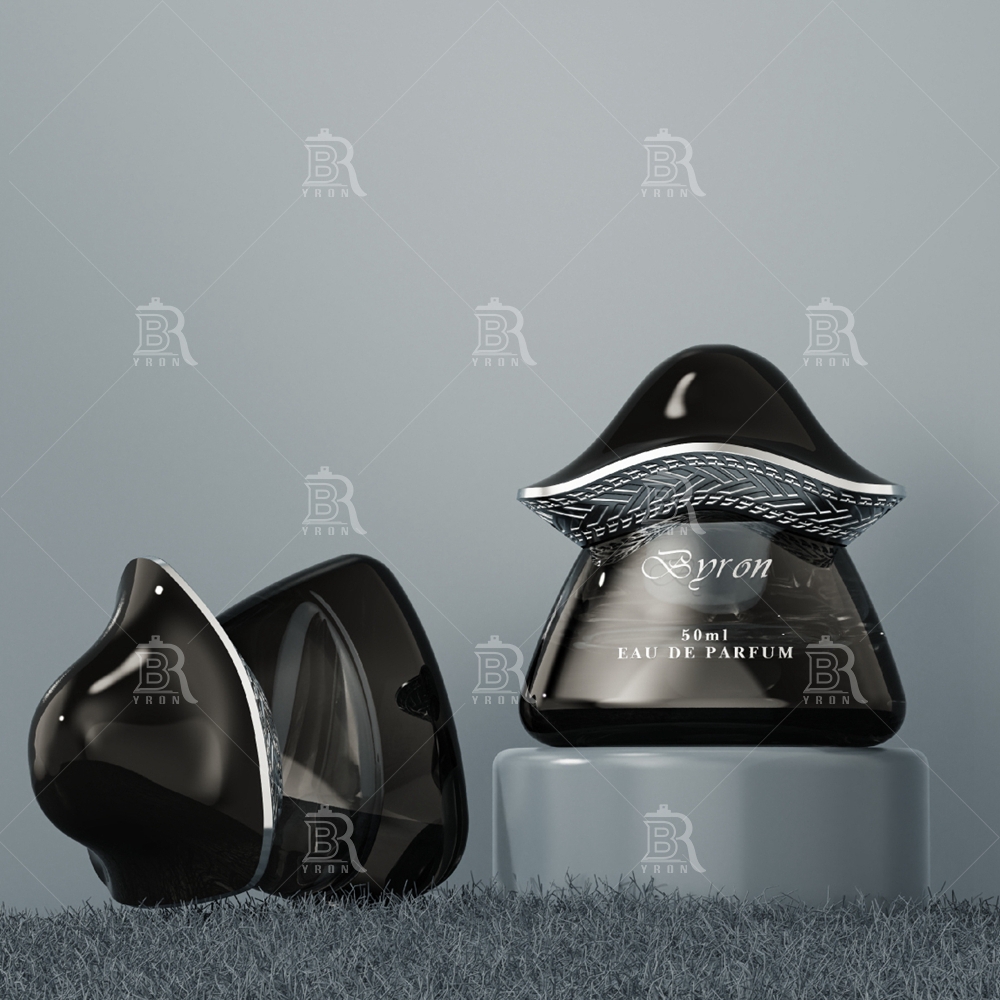 Byron 100ml Mushroom Cap Perfume Bottle &ndash; Whimsical Forest Fantasy Scent Container